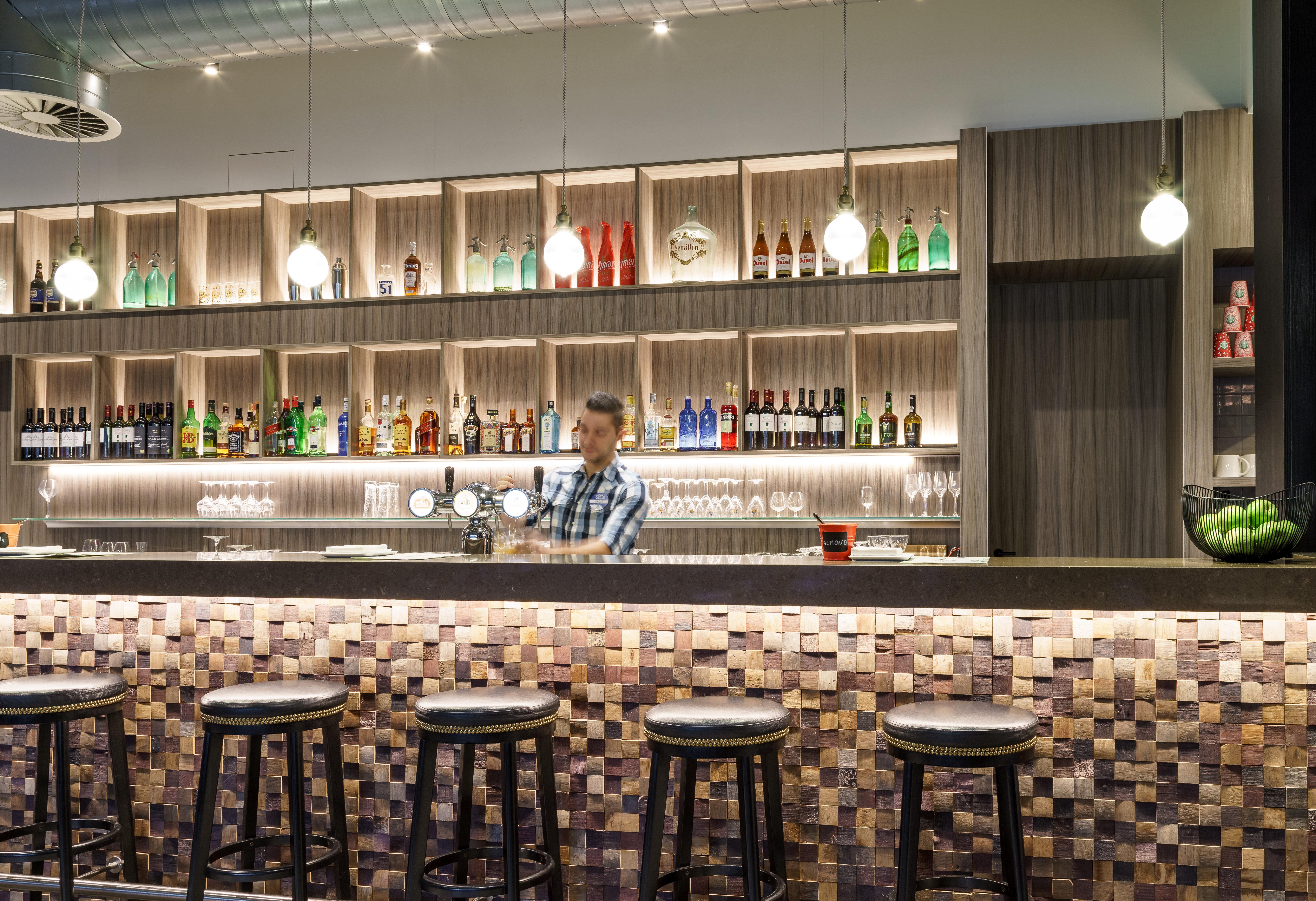 Holiday Inn Hotel Brussels Airport By Ihg Диегем Екстериор снимка