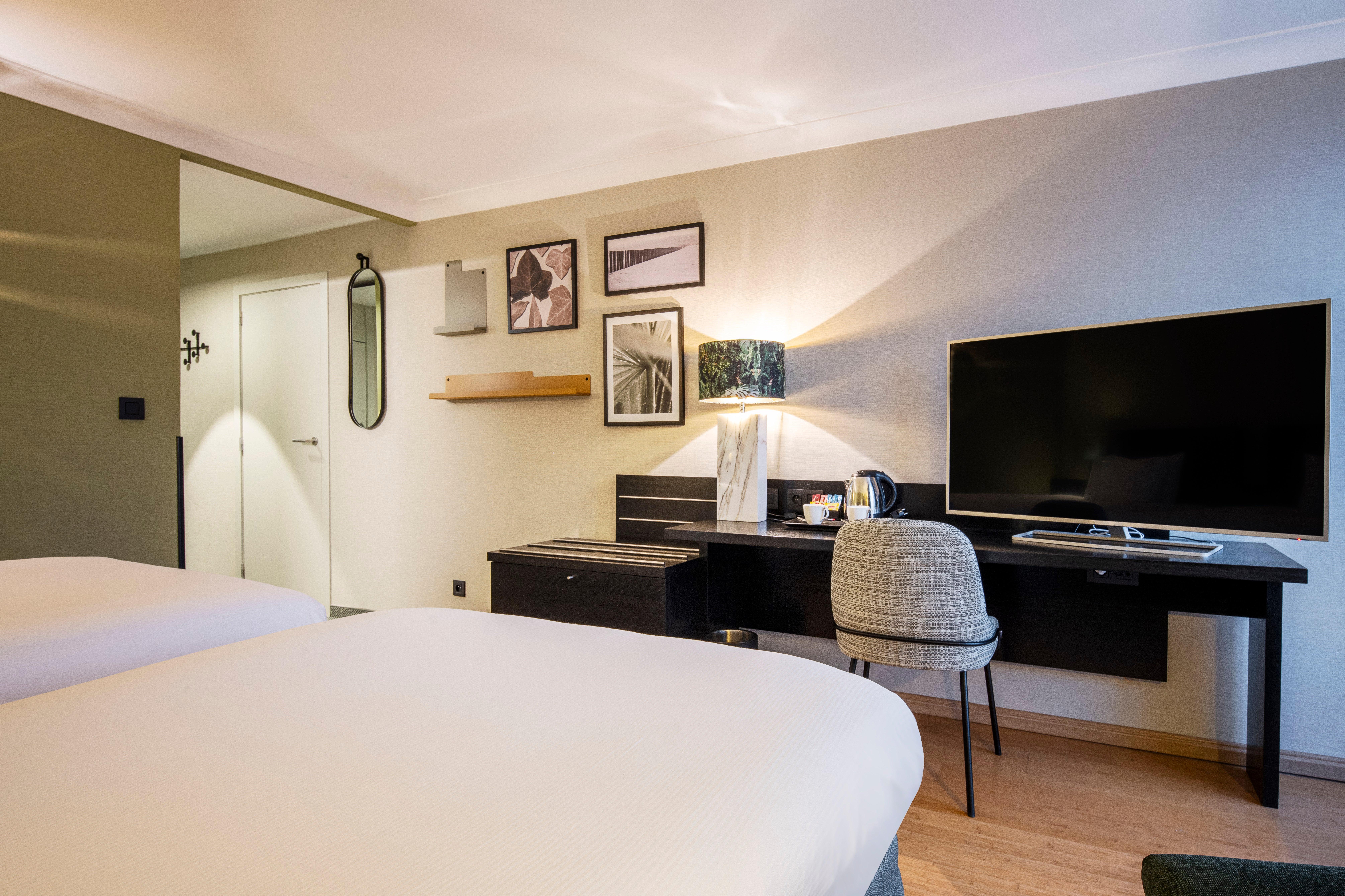 Holiday Inn Hotel Brussels Airport By Ihg Диегем Екстериор снимка